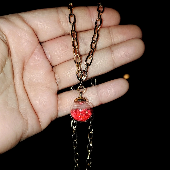 Glass ball pendant necklace & earrings set on gold chain with red sparkle stars. - Picture 5 of 8